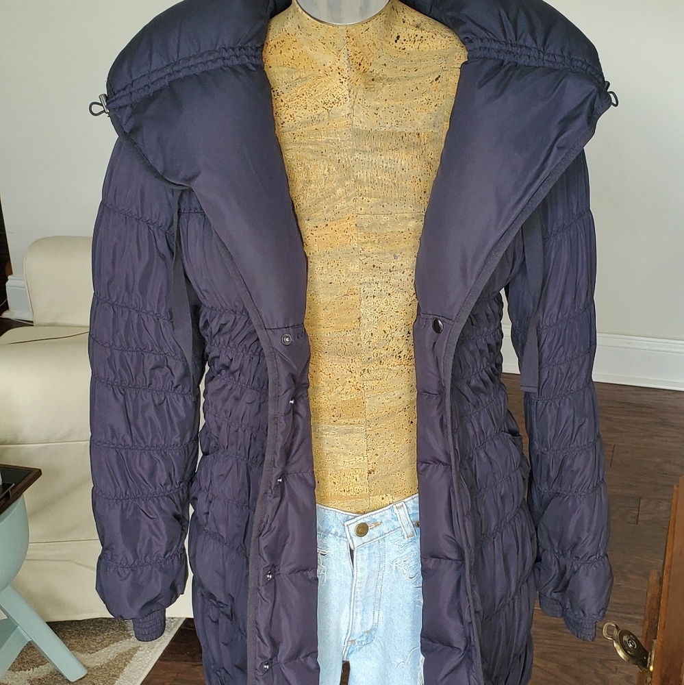 Down filled coat - Picture 4 of 7